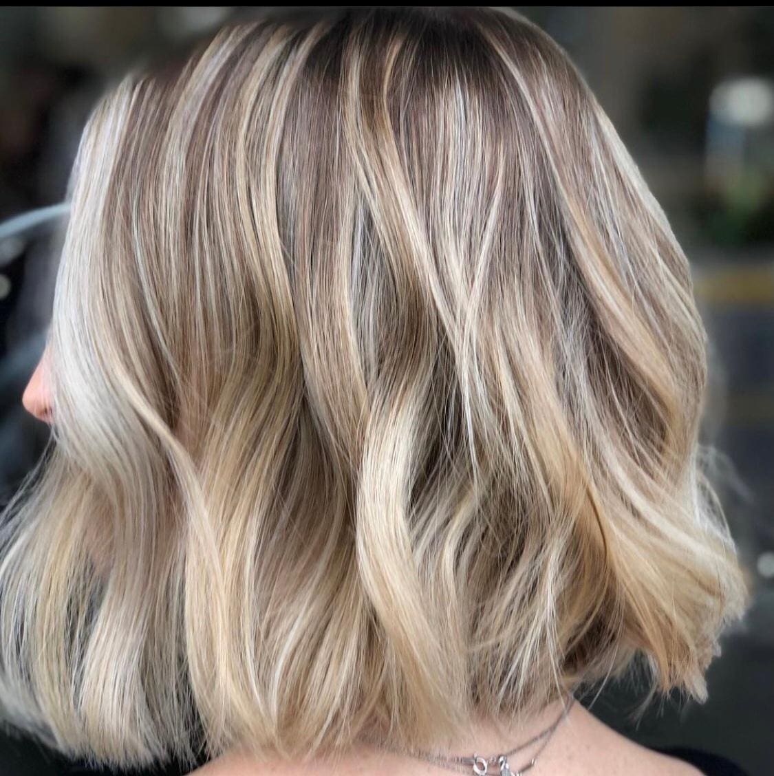 Blonde bob with lowlights